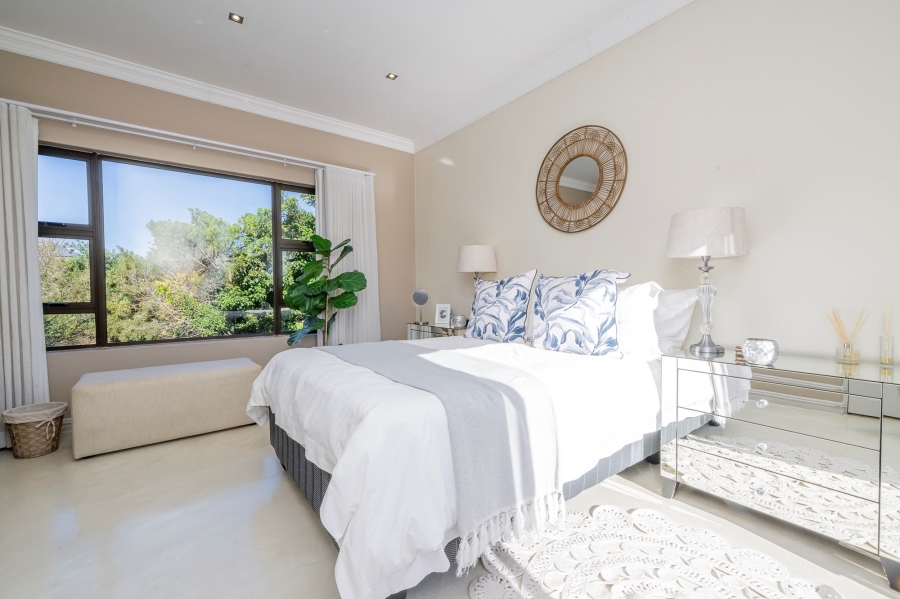 4 Bedroom Property for Sale in Graanendal Western Cape